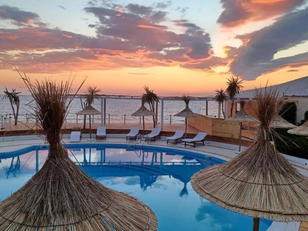 Hotel Keliani Саранда Экстерьер фото